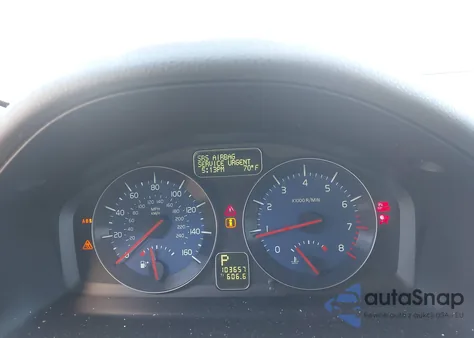 2011 Volvo C30 T5/T5 R-Design из США, поврежденный, VIN YV1672MK0B2192146